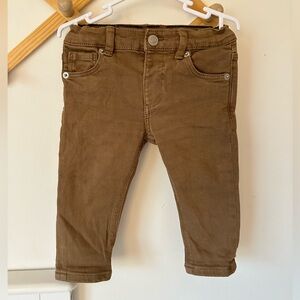 ✨ ZARA Baby “The Slim Denim” Pants — Size 6–9 Months 🤎✨